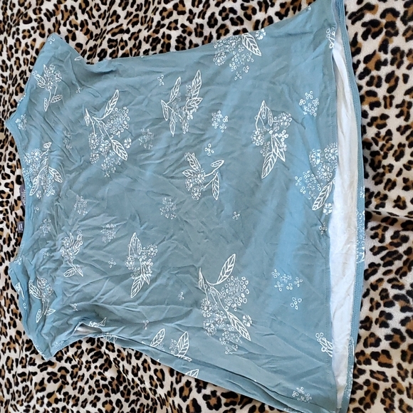 Martha Stewart floral top - Picture 2 of 7